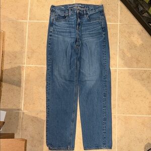 American Eagle Outfitters Women’s Classic Blue Straight Jeans